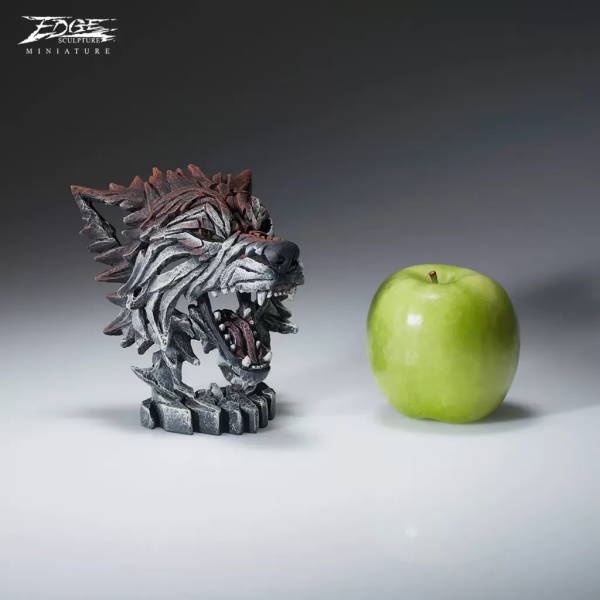 Miniature - Wolf Bust 5