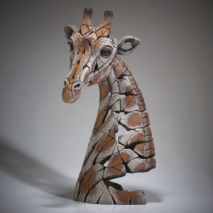 edge giraffe bust1